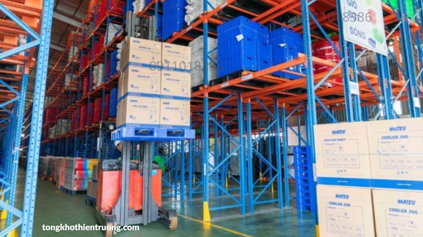 Pallet nhựa liền khối là gì